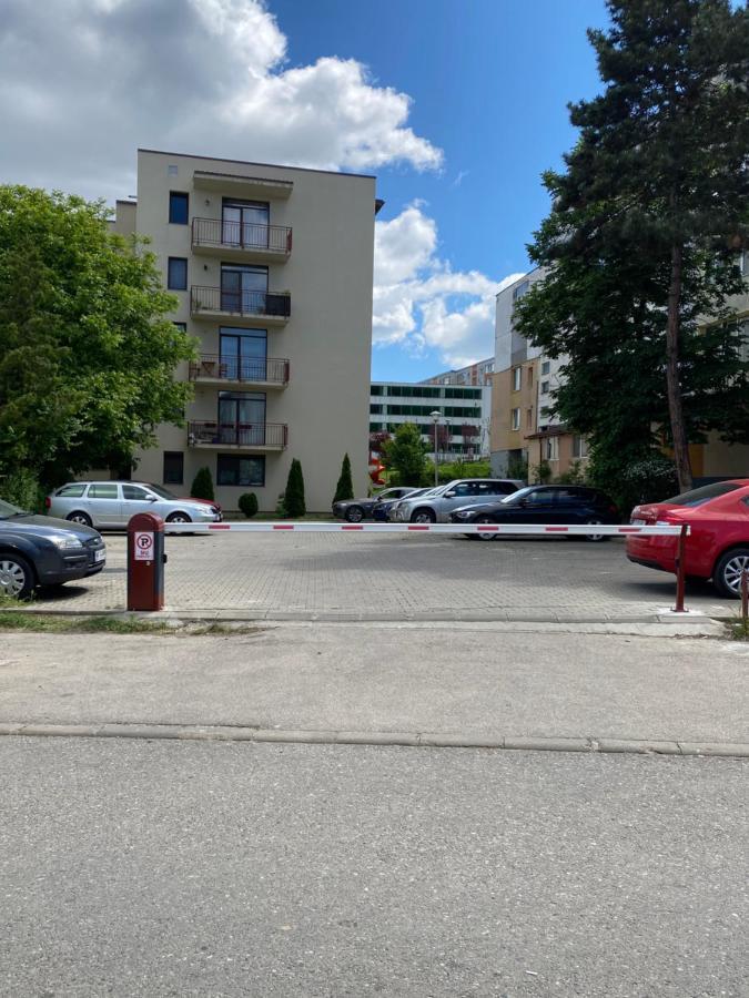 Igi Red Flat With Free Private Parking Apartment Cluj-Napoca Exterior photo